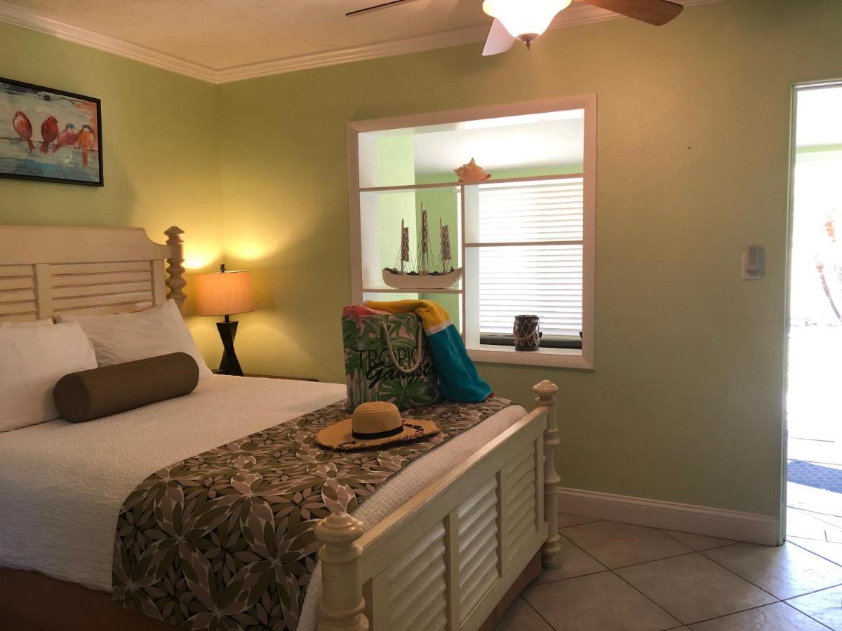 Tropical Beach Resorts - Sarasota Сиеста Кий Екстериор снимка