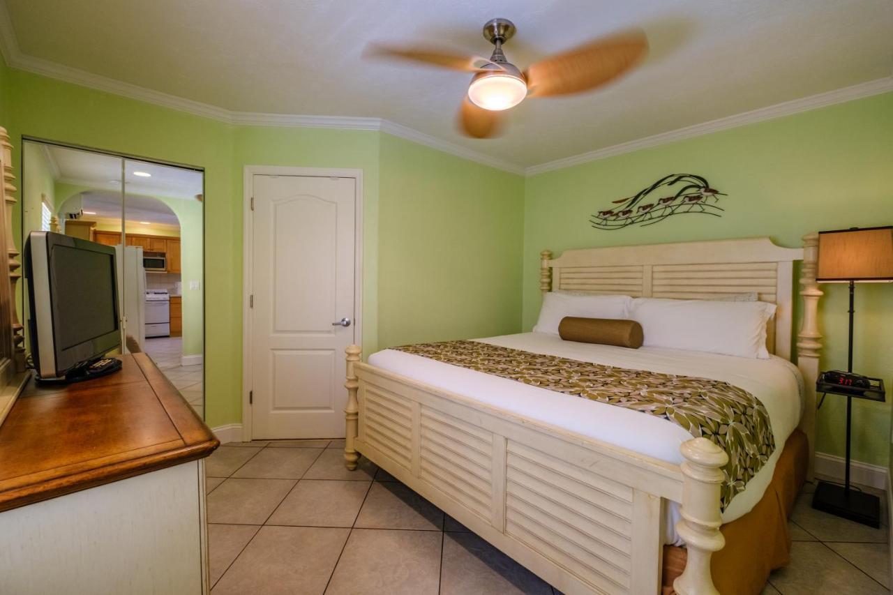 Tropical Beach Resorts - Sarasota Сиеста Кий Екстериор снимка