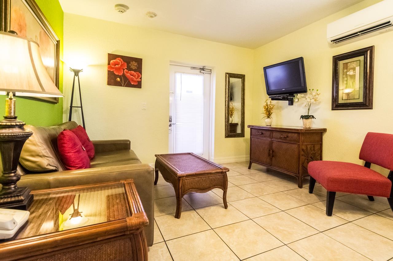 Tropical Beach Resorts - Sarasota Сиеста Кий Екстериор снимка